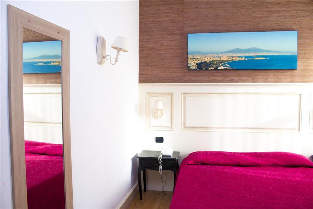 Hotel Mediterraneo Qualiano Esterno foto