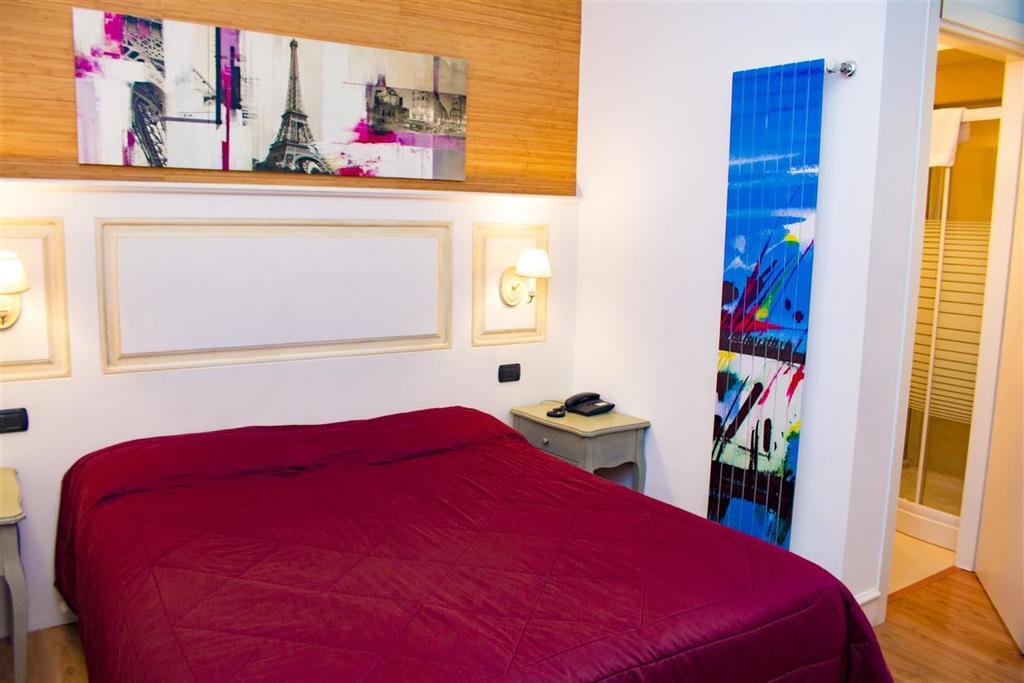 Hotel Mediterraneo Qualiano Esterno foto