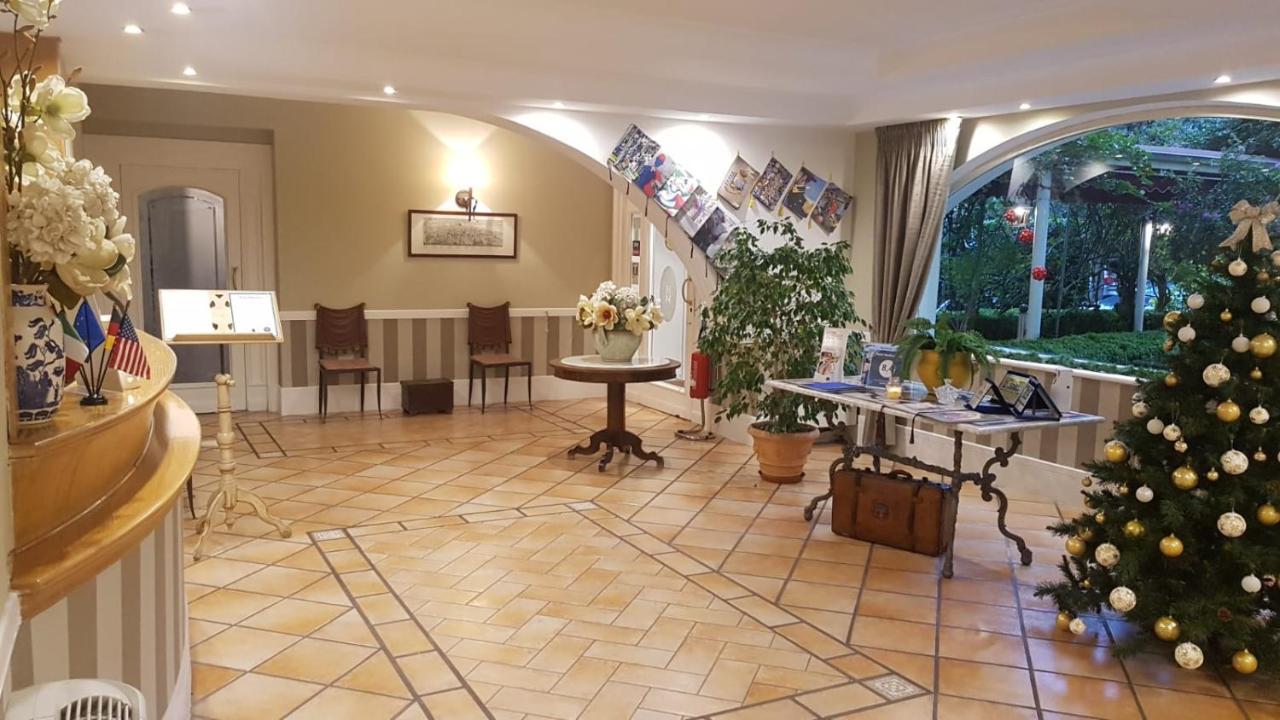 Hotel Mediterraneo Qualiano Esterno foto